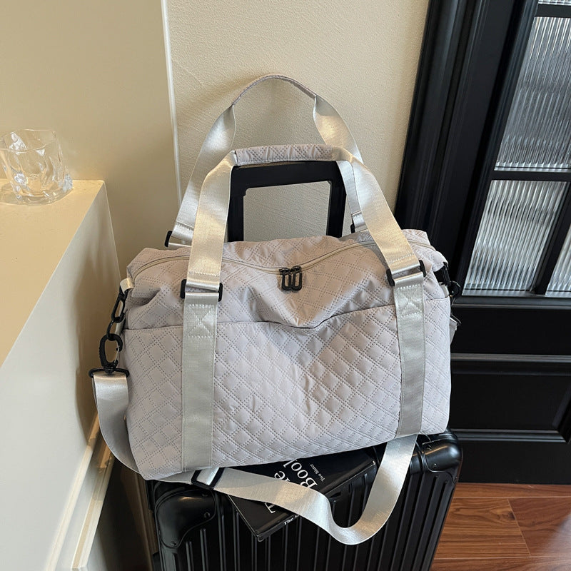 Quilted Fabric Travel Duffle Bag Bowlift