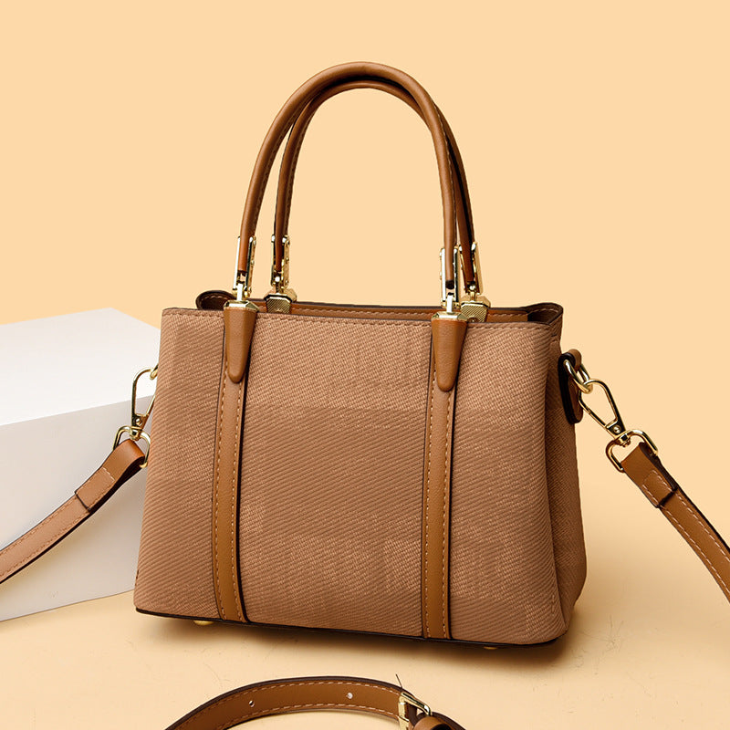 Structured Handbag Bowlift