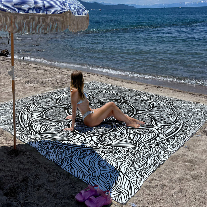 Mandala Design Beach Mat Bowlift