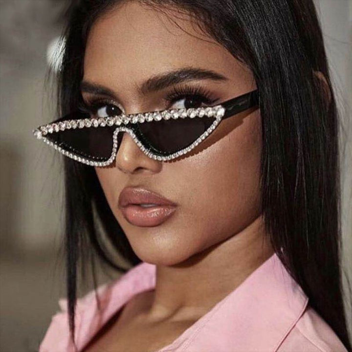 Ladies designer sunglasses in stylish cat-eye design with glittering frame Bowlift