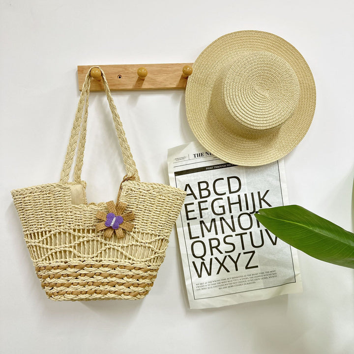 Handbag with Artistic Flower Motif Bowlift