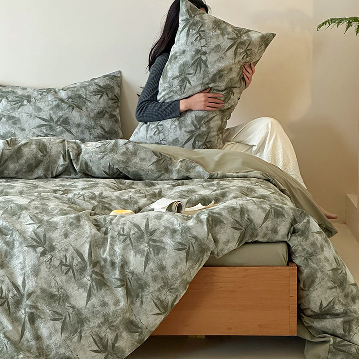 Cotton velvet duvet cover set with subtle leaf texture and reversible function