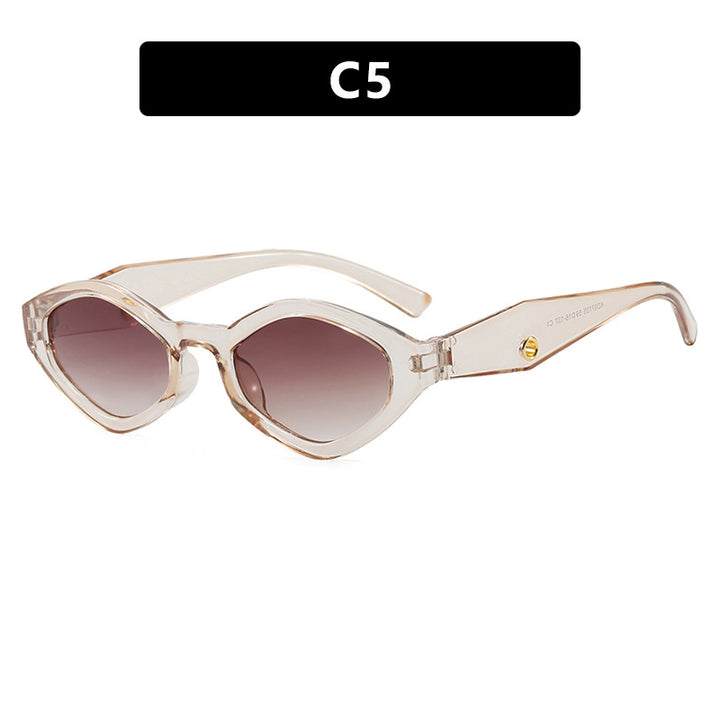 Women's fashionable sunglasses in striking butterfly design Bowlift