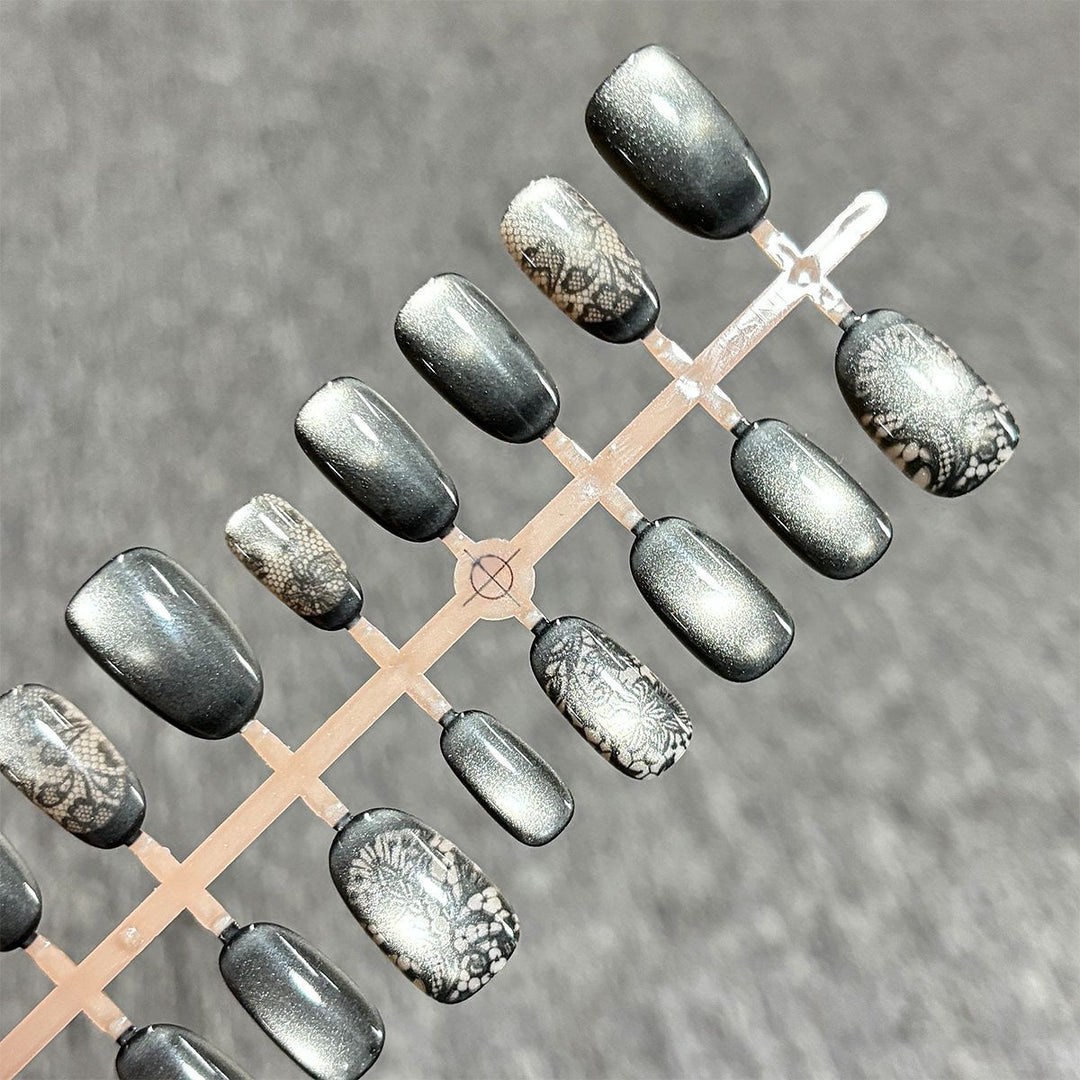 Decorative Press-On Nail Art Tips Bowlift