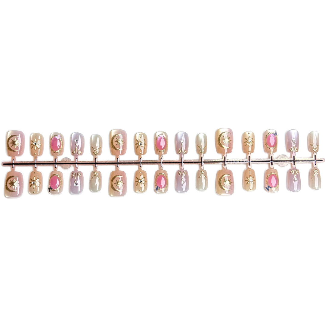 Extravagant Nail Art Press-On Design Set