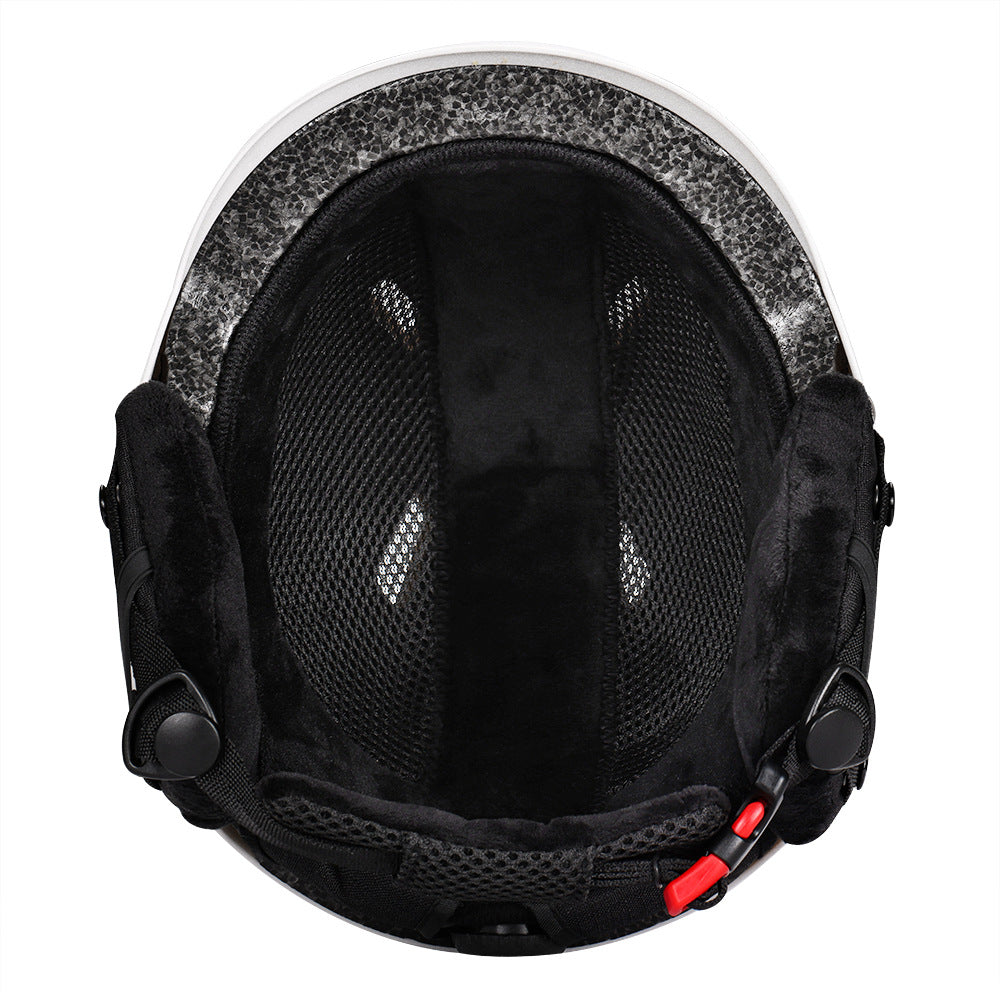 Protective Sports Helmet Bowlift
