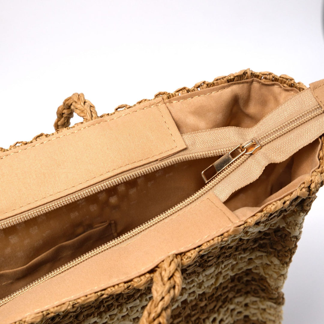 Spacious straw tote bag with modern structural design Bowlift