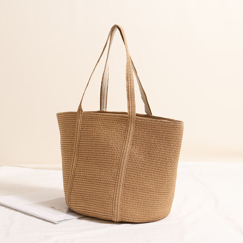 Practical Tote Bag with Structured Design Bowlift