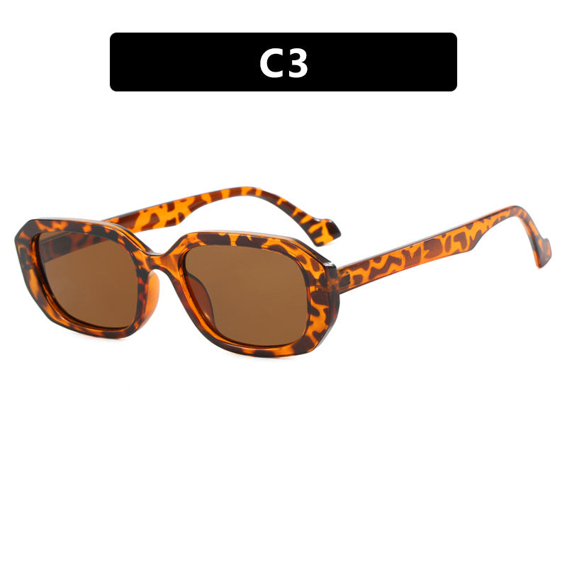 Ladies fashionable sunglasses with elegant geometric design Bowlift