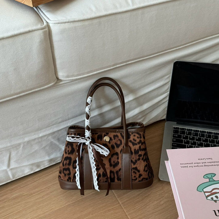 Chic Suede Handbag Bowlift