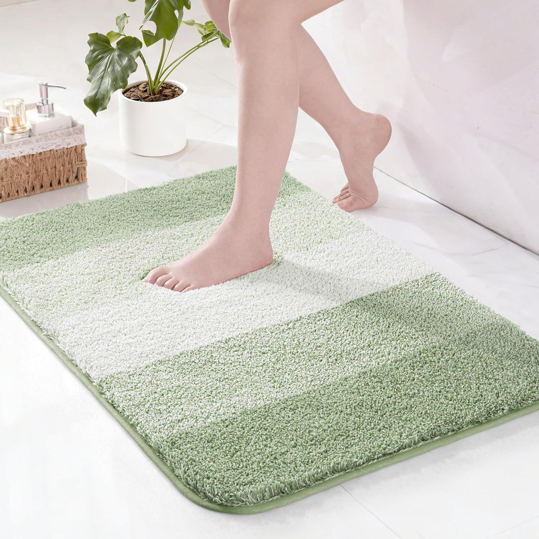 Plush Bath Mat Bowlift