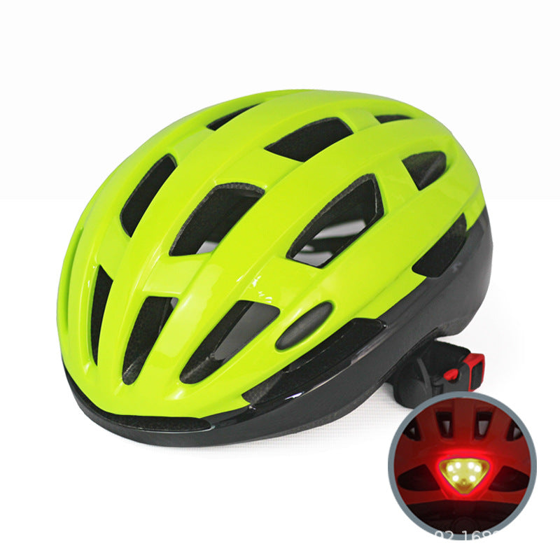 High-Ventilation Cycling Helmet Bowlift