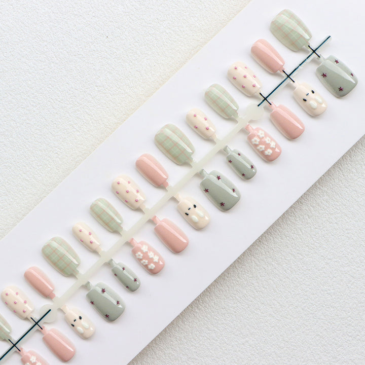 Creative Themed Press-On Nail Art Set Bowlift