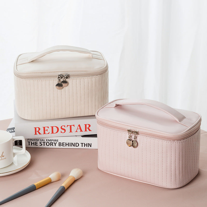 Stylish Travel Cosmetic Case Bowlift