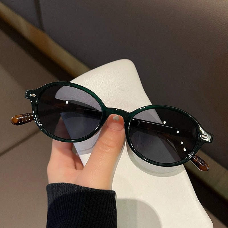 Vintage Cat Eye Sunglasses Bowlift