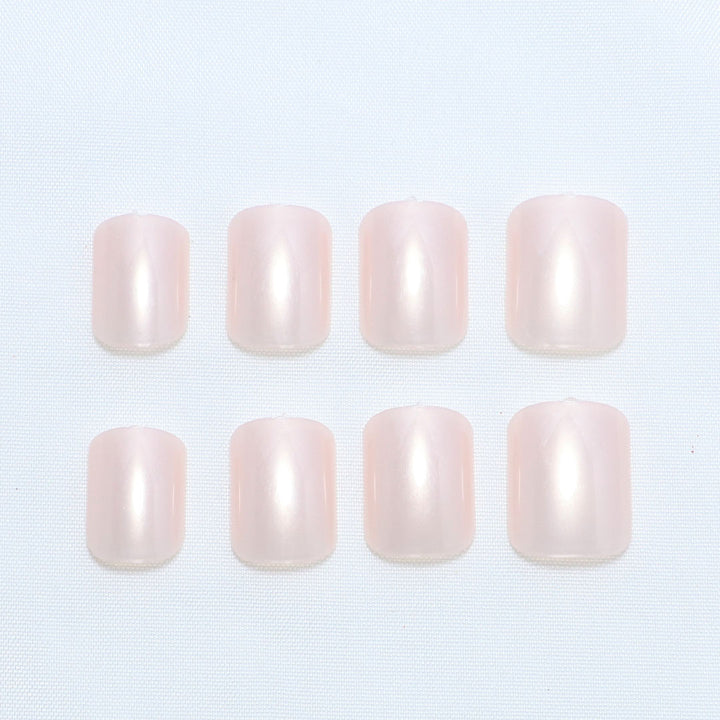 Premium Press-On Nail Kit with Natural Finish Bowlift