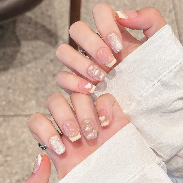 Decorative Glittery Press-On Nail Tips Bowlift