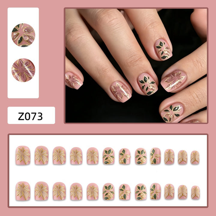 Artificial nails with romantic floral design Bowlift