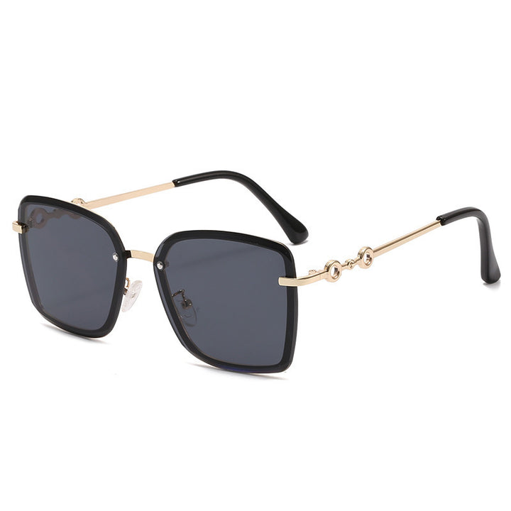 Women's square sunglasses with mirrored lenses and elegant detail Bowlift