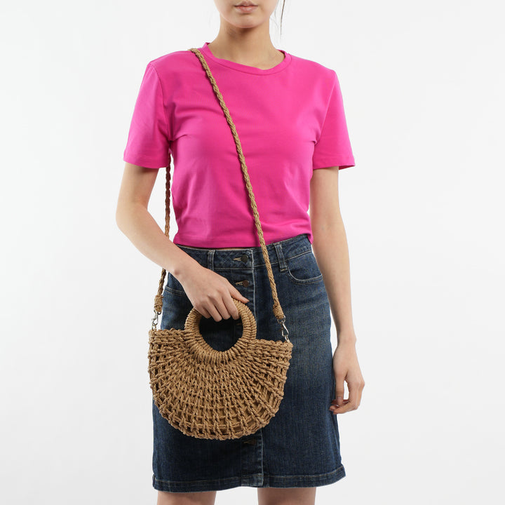 Beef Bast Handbag with Structured Design Bowlift