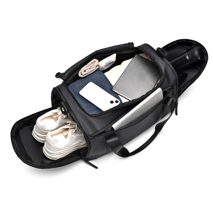 Everyday travel bag with spacious main compartment and innovative organization Bowlift