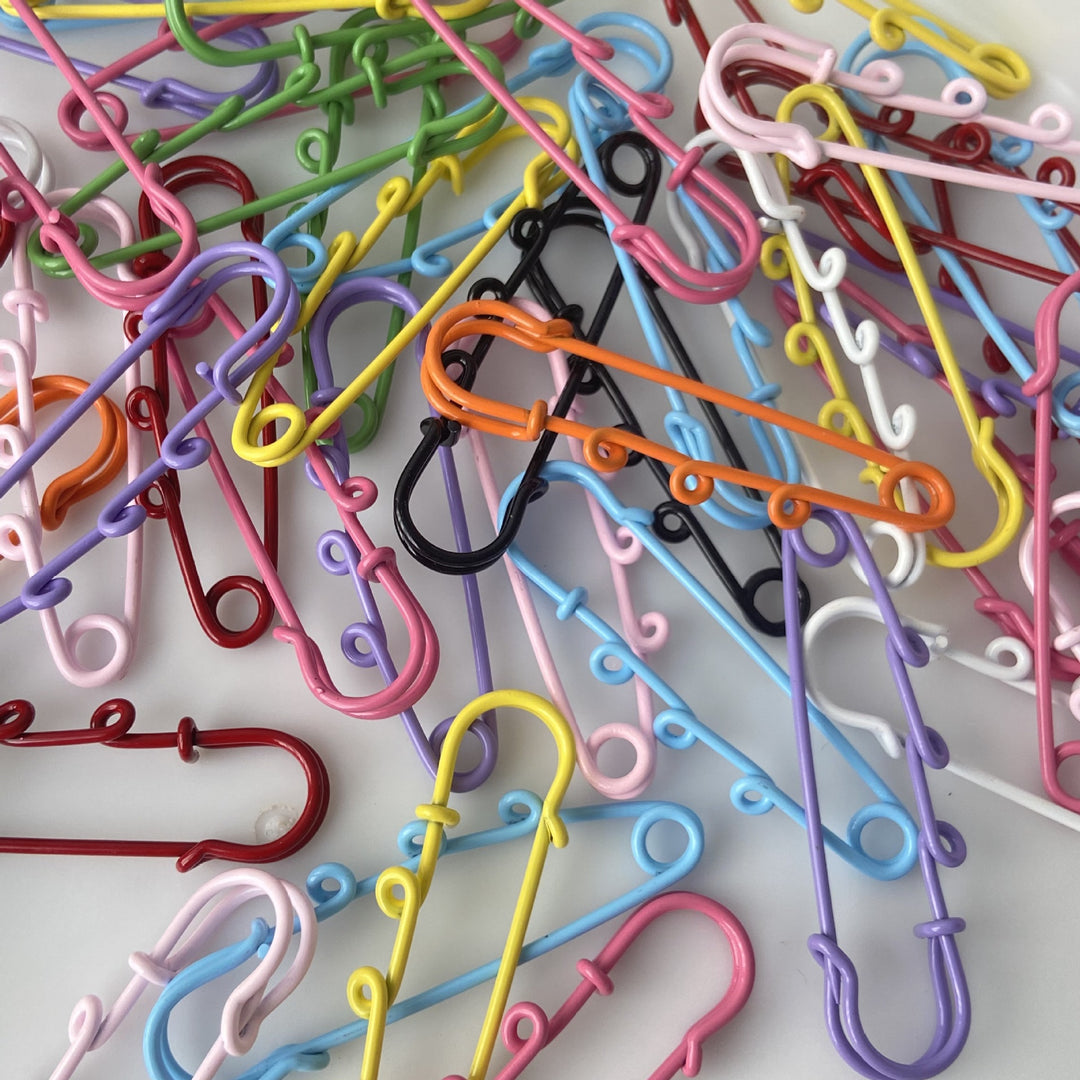 Decorative Safety Pin Brooch Bowlift