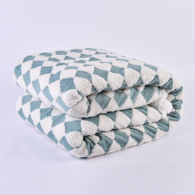 Ladies cuddle blanket with unique houndstooth pattern Bowlift