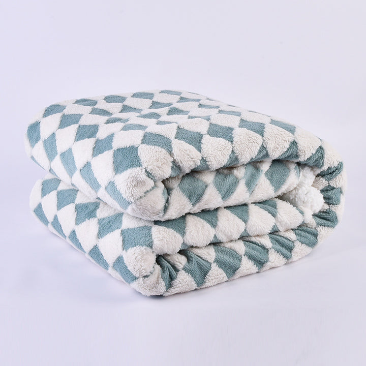Ladies cuddle blanket with unique houndstooth pattern Bowlift