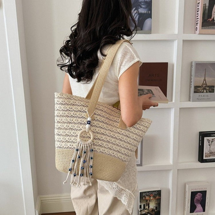 Handcrafted ven Beach Tote Bowlift