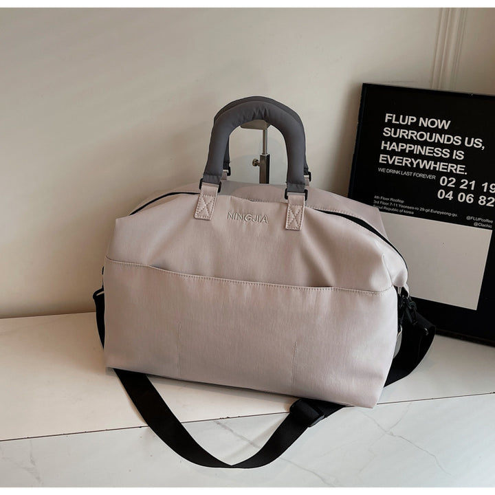 Versatile Weekend Travel Duffle