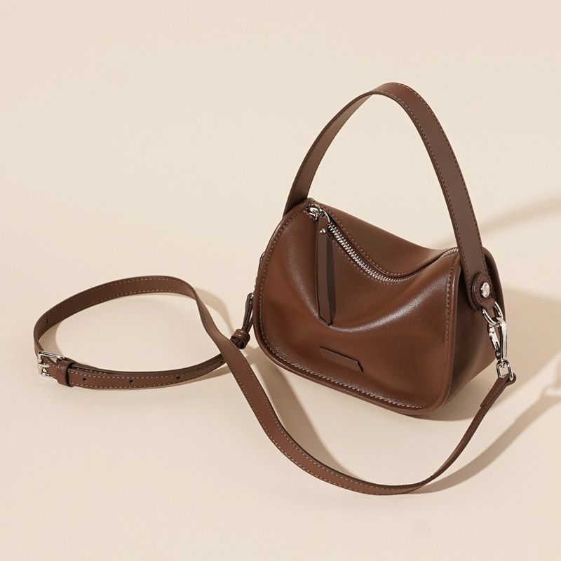 Smooth Leather Crossbody Purse Bowlift