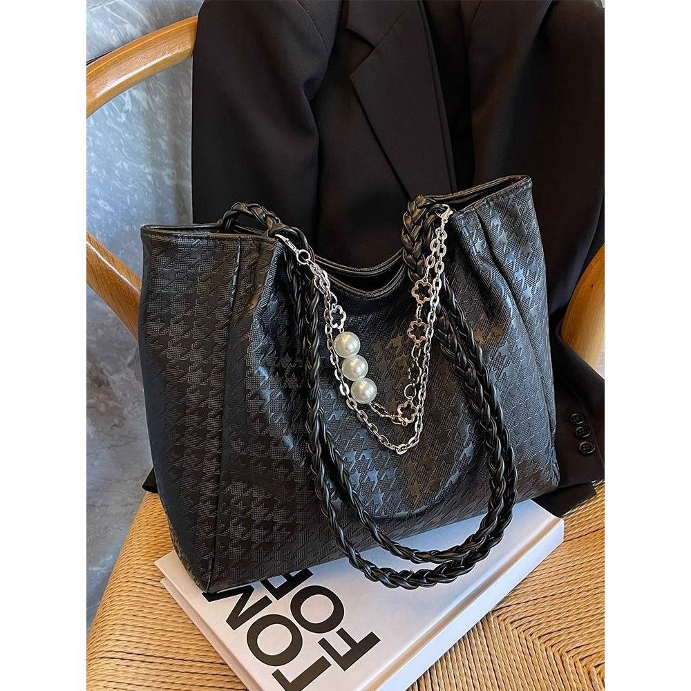 Chic Braided Handle Tote Bowlift