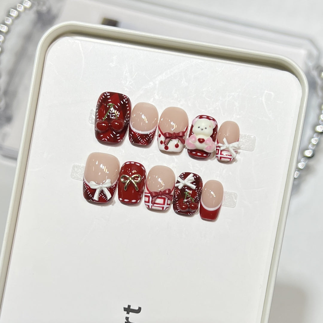 Whimsical Dessert-Themed Press-On Nail Art Set Bowlift