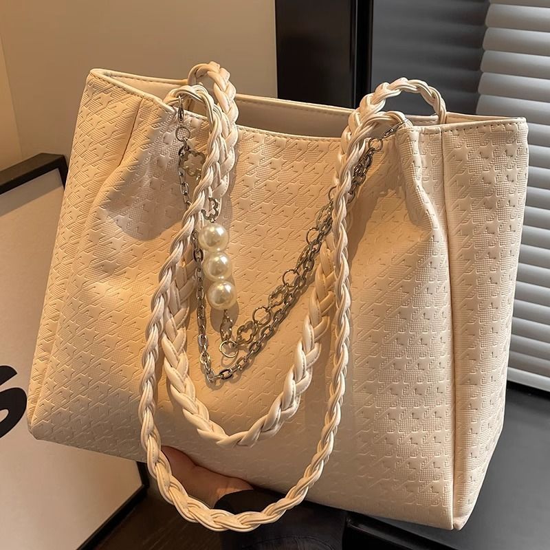Luxurious Textured Handbag Bowlift