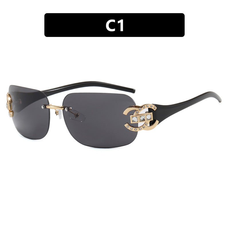 Women's fashionable sunglasses with luxurious geometric frame and protective UV filter Bowlift