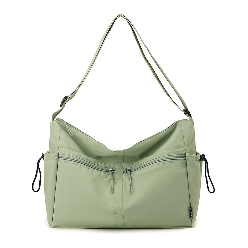 Spacious Multi-Pocket Weekend Bag Bowlift