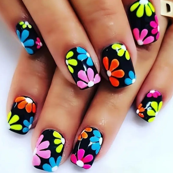 Floral Artistic Nail Design Bowlift