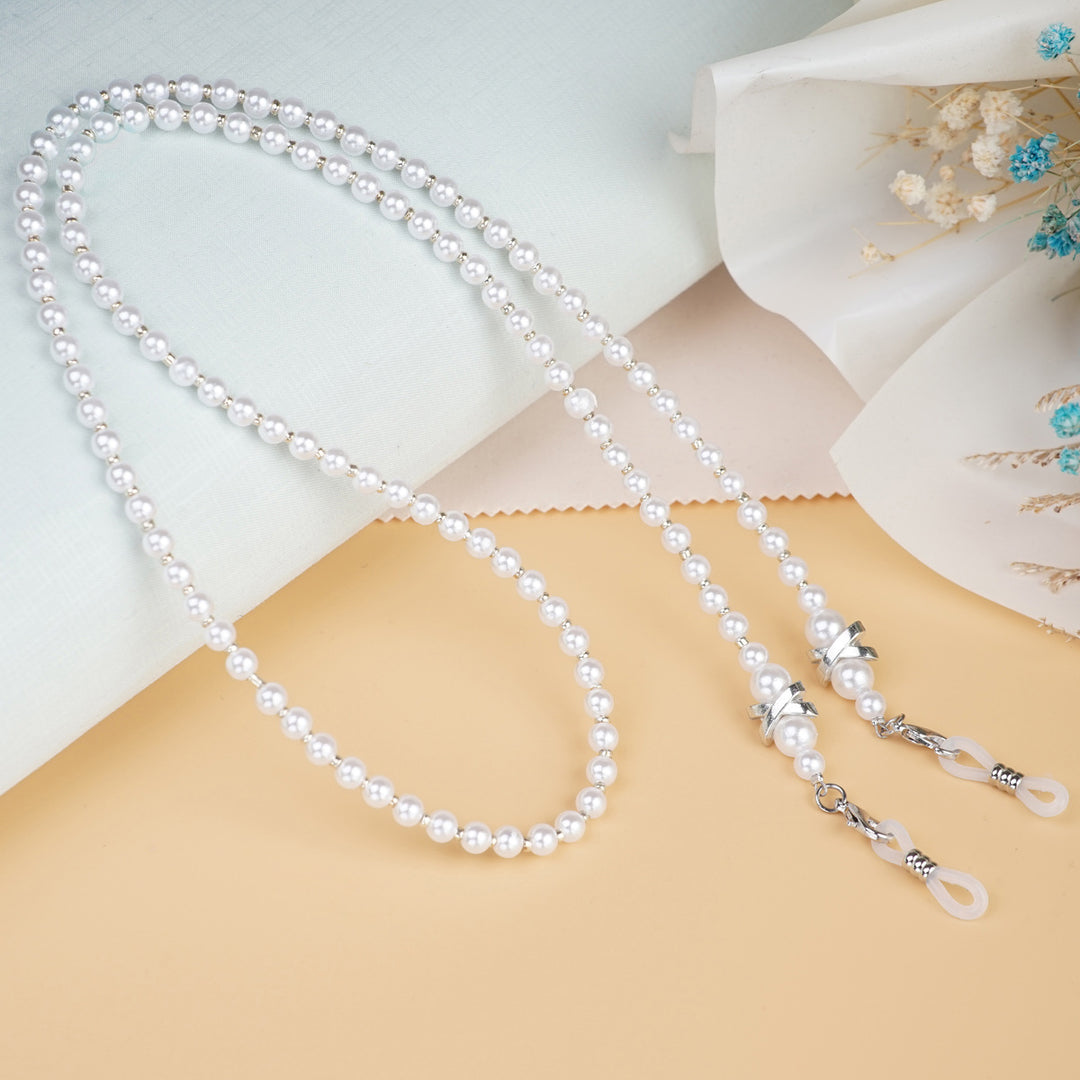 Elegant Faux Pearl Eyewear Chain Bowlift