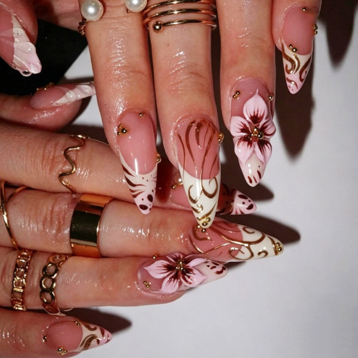 Artificial nail set with elegant design Bowlift