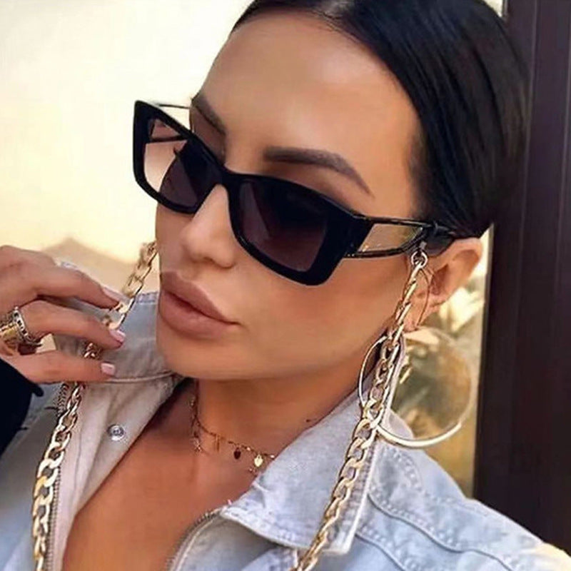 Women's fashionable cat-eye sunglasses with stylish frame and UV protection Bowlift