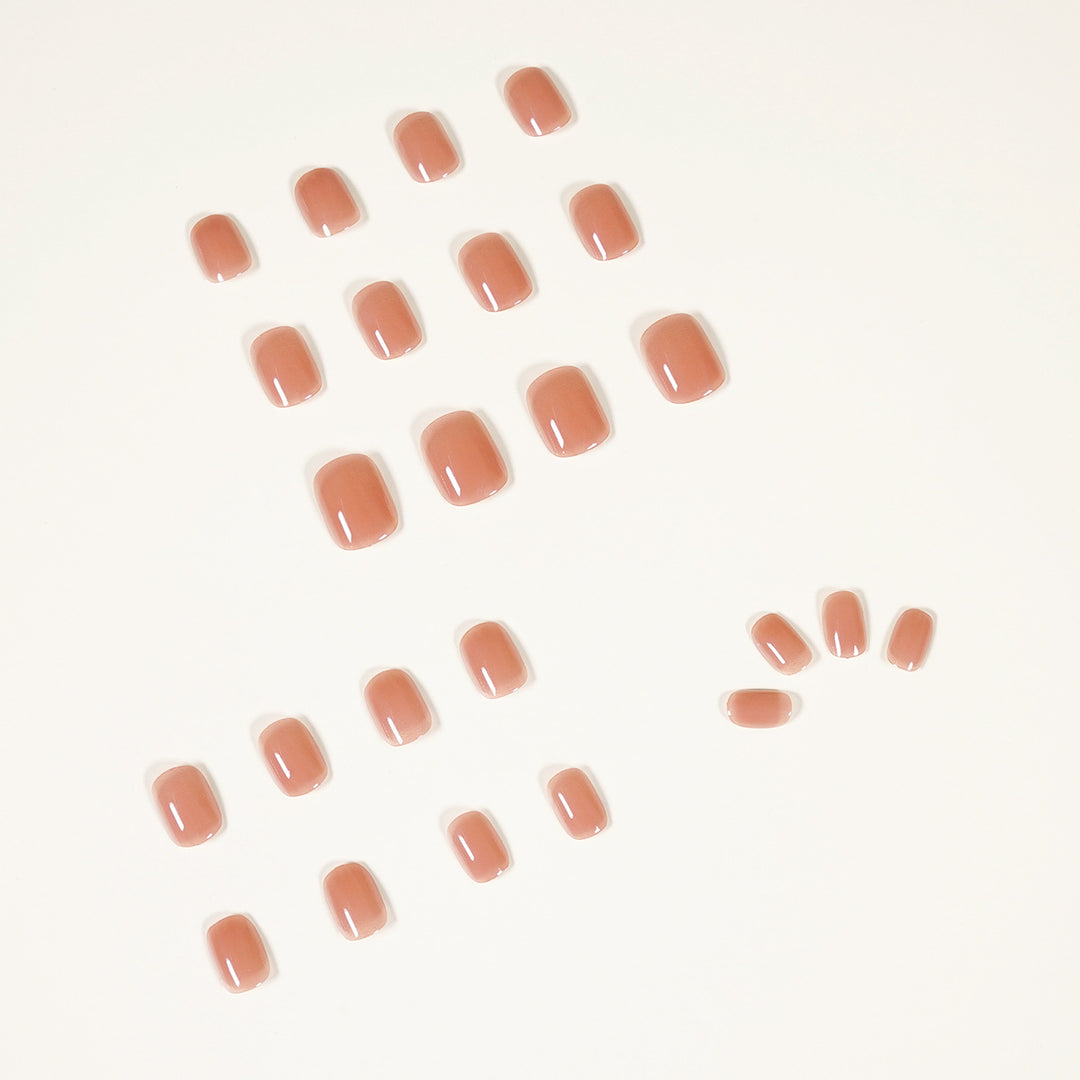 High-gloss nail polishes Bowlift
