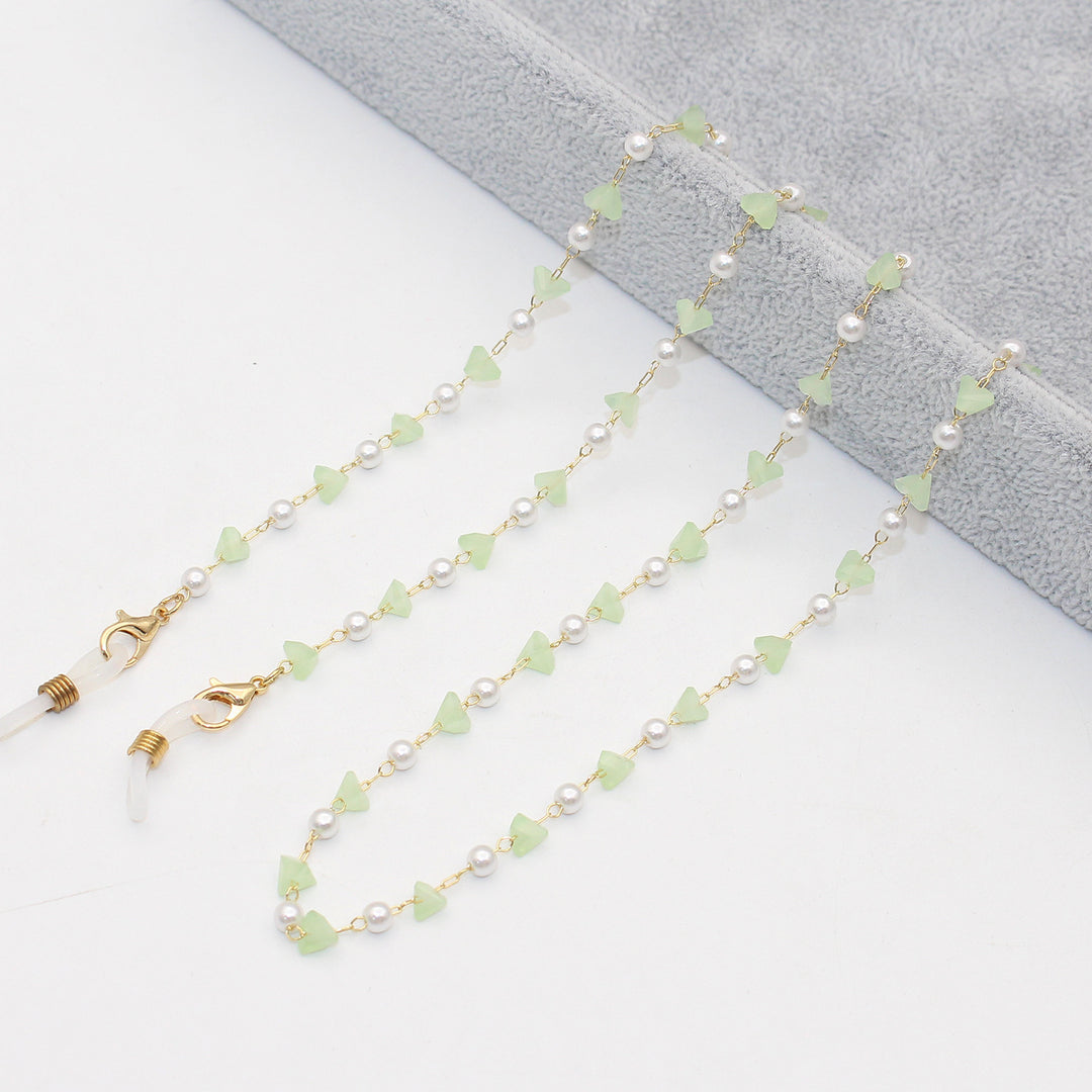 Stylish Pearl and Crystal Eyewear Chain Bowlift
