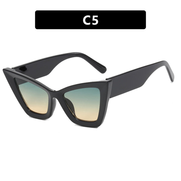 Women's Cat-Eye Sunglasses with Elegant Lenses and UV Protection Bowlift