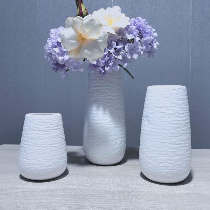 Textured Contemporary Ceramic Vase Bowlift