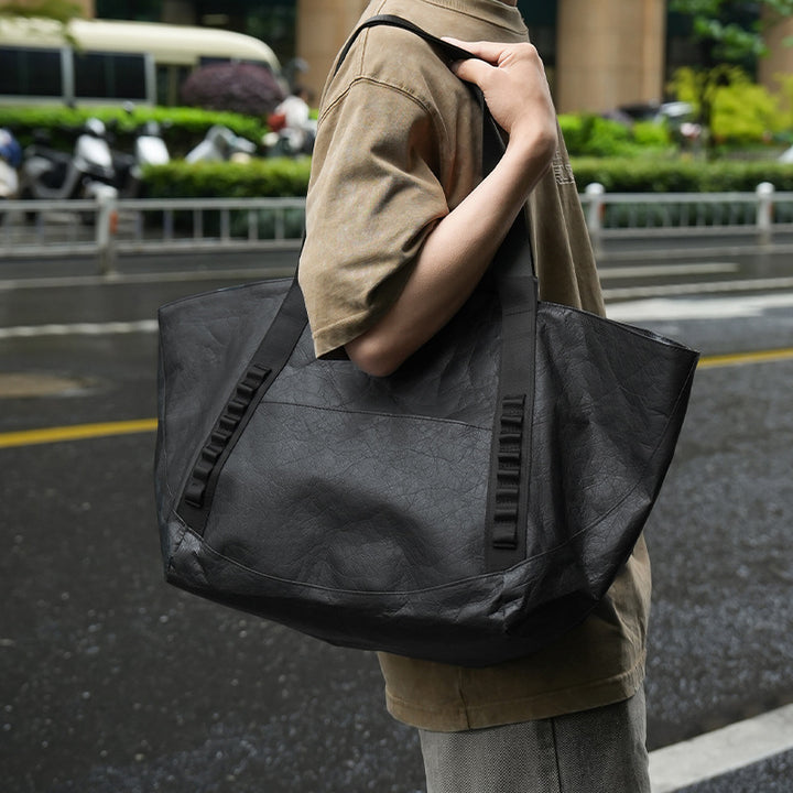 Spacious tote bag made of durable material Bowlift