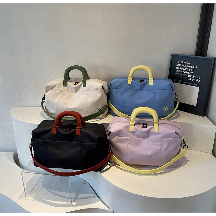 Elegant and Spacious Travel Bag with Robust Design Bowlift
