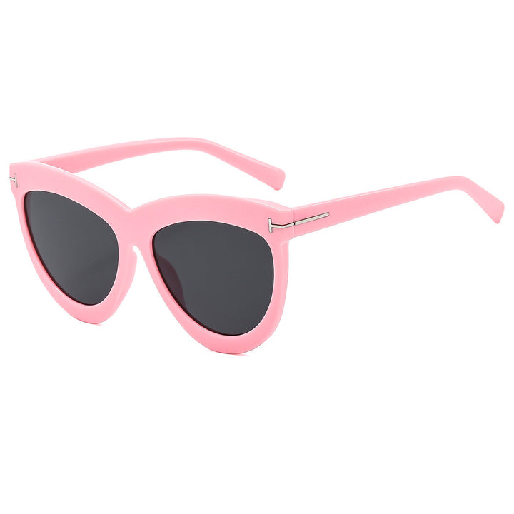 Women's Cat-Eye Sunglasses with Elegant Frame and High-Quality UV Protection Bowlift
