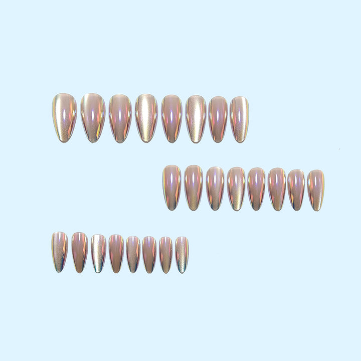Artificial nails in elegant high-gloss finish Bowlift
