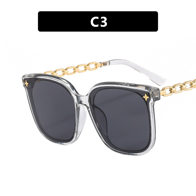 Women's oversized sunglasses with fashionable chain detail Bowlift