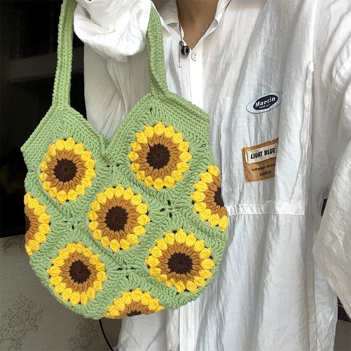 Handmade macrame bag with sunflower motif Bowlift